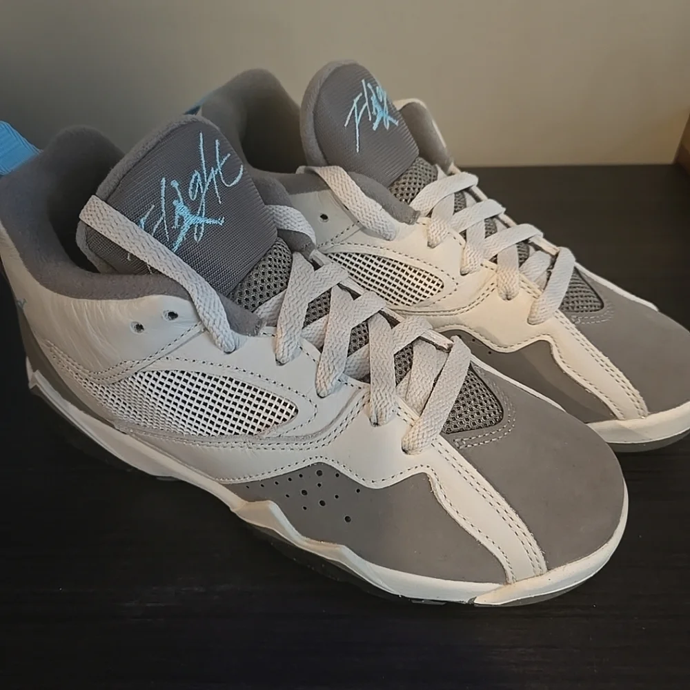 Jordan MVP 92 GS Photon Dust Blue Chill 4Y Youth Sneakers IH1404-014 New